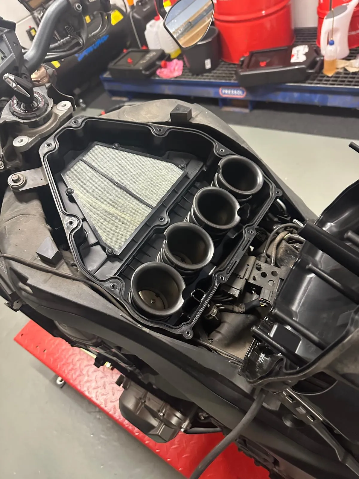 Yaman Motorgarage werkplaats
